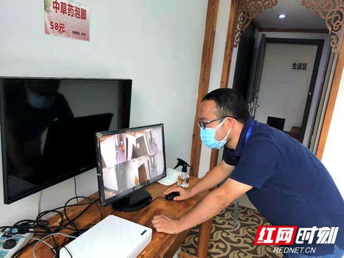 無(wú)畏前行 平面設(shè)計(jì)師在隔離一線(xiàn)的創(chuàng)作紀(jì)事